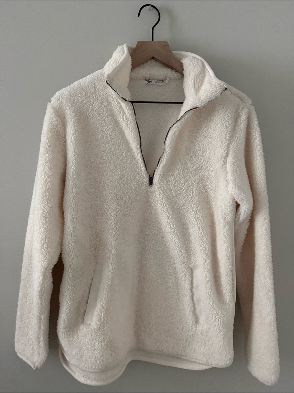 Carve Designs Women Westport 1/4 Zip Tunic
Sweater Birch